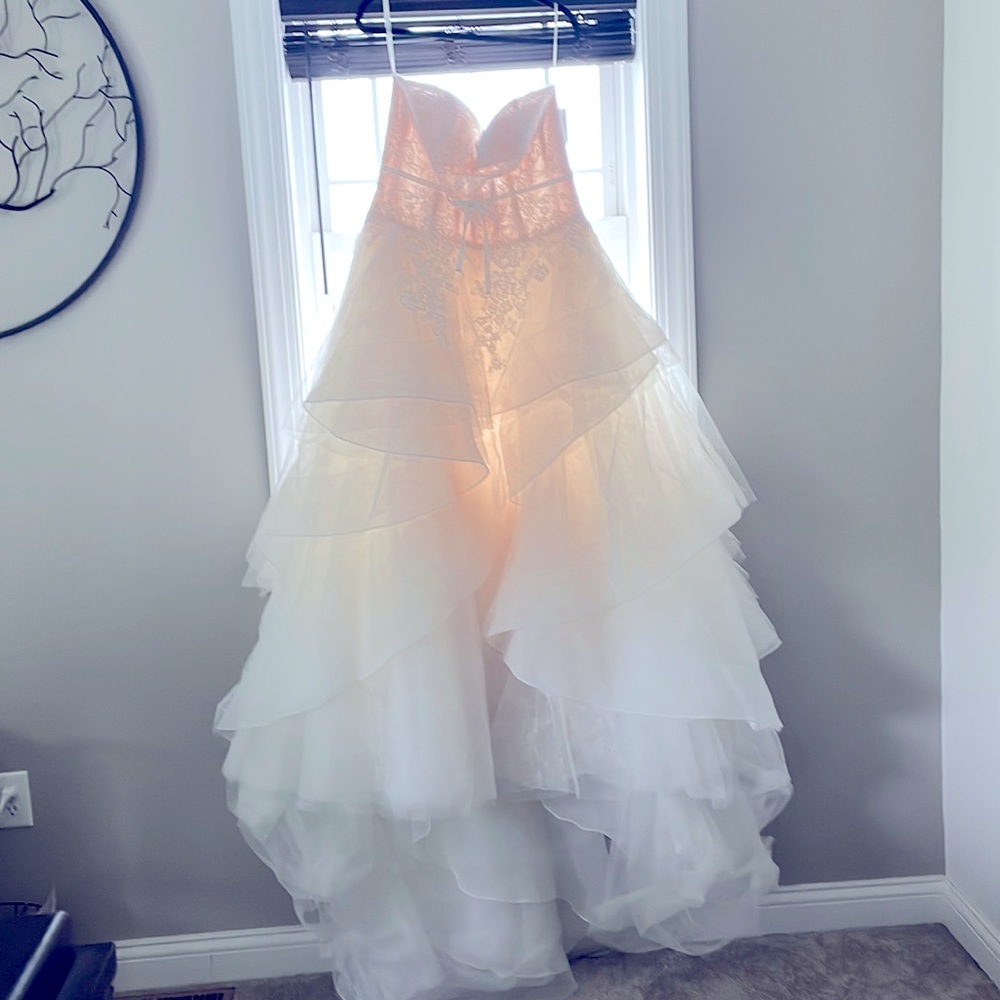 Oleg Cassini printed tulle drop waist ruffled skirt wedding dress size 14